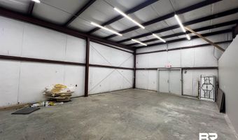 810 E Craig St, Atmore, AL 36502