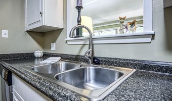 17 Valls Ln, Hot Springs Village, AR 71909