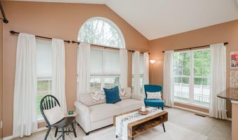 2623 E RHODODENDRON Dr, Abingdon, MD 21009