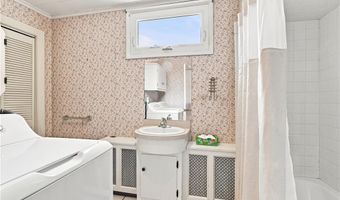 701 Joslin Rd, Burrillville, RI 02830