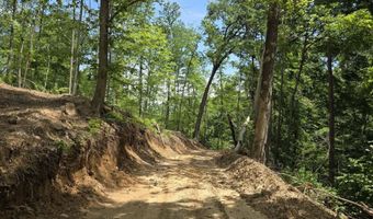Blue Barn Road, Bloomfield, IN 47424