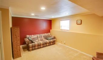 6302 Wenzel Rd, Alton, IL 62002