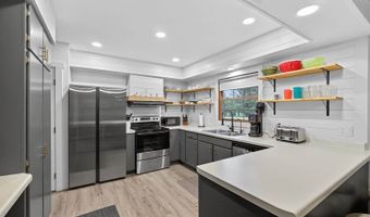 4110 Weslan Dr, Wisconsin Rapids, WI 54494