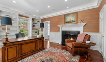 39 Leeuwarden Rd, Darien, CT 06820