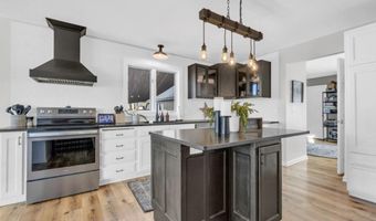 4858 Old US-59, Baldwin City, KS 66006