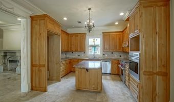 926 Crown Aly, Baton Rouge, LA 70806