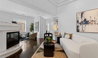 1940 Blake St 300, Denver, CO 80202