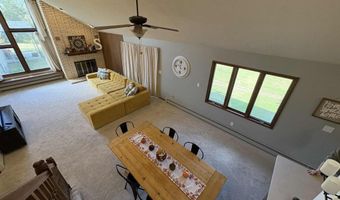 205 Washington Ave W, Albia, IA 52531