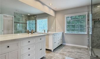705 Redrift Ct, Alpharetta, GA 30005