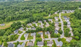 24 Yorktown Cir, Arden, NC 28704
