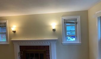 15 Lookout Ave, North Providence, RI 02911