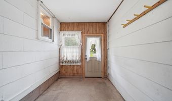 905 Sheffield Ave St, Adrian, MI 49221