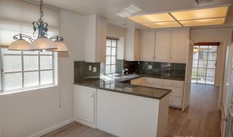11667 Gorham Ave 306, Los Angeles, CA 90049