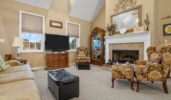 404 Shallowford Dr, Boiling Springs, SC 29316