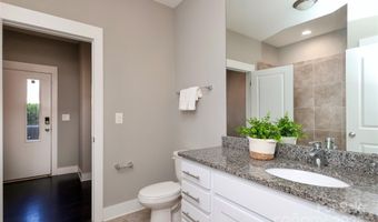 926 Steel House Blvd, Charlotte, NC 28205