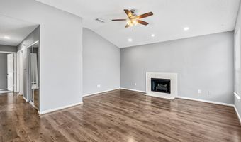 92 W 13TH St, Atlantic Beach, FL 32233