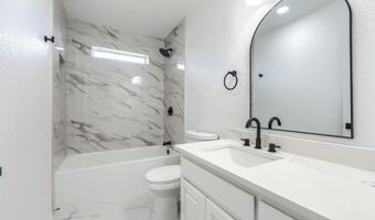123 Rolling Spring Dr, Aledo, TX 76008