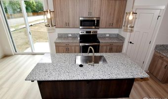 1047 Spartan Ave, Berthoud, CO 80513