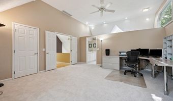 985 Goldenrod Trl, Aurora, OH 44202