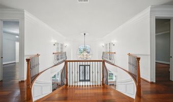 43582 OLD KINDERHOOK Dr, Ashburn, VA 20147