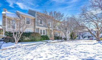 6630 MEDINAH Ln, Alexandria, VA 22312