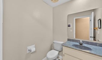 7 W MAIN St 12-14, Apopka, FL 32703