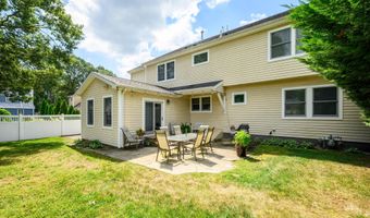 305 Barbara Dr, Point Pleasant, NJ 08742