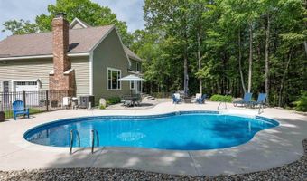 45 Eleanors Way, Brentwood, NH 03833