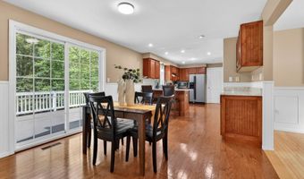10 Mountain Rd, Brookline, NH 03033