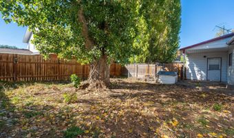 1182 S Meridian St, Blackfoot, ID 83221