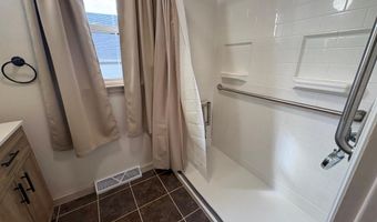 715 Grand Ave, Alden, IA 50006