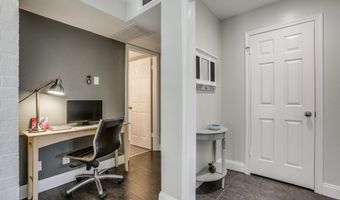 16301 Ledgemont Ln 202, Addison, TX 75001