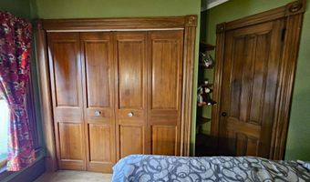 30 Chapin St, Brattleboro, VT 05301
