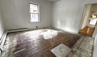 127 Dewey St, Bennington, VT 05201