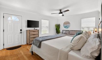 4044 Mindanao St, Bay St. Louis, MS 39520
