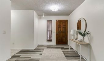 3104 N Pinecrest Dr, Bethany, OK 73008