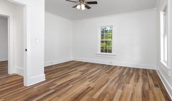 402 Maple St, Abbeville, SC 29620
