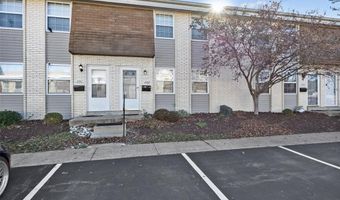 842 Wendevy Ct, Ballwin, MO 63011