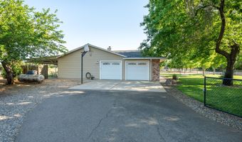 6679 Meadowlark Ln, Anderson, CA 96007