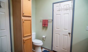 7190 E Red Barrel Rd, Yucca, AZ 86438