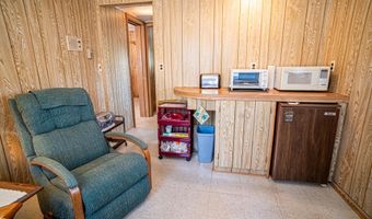 35 Middle Rd, Acton, ME 04001