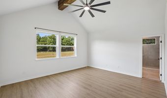 165 Rolling Bend Rd, Alvord, TX 76225