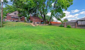 9211 Niles Pl, Affton, MO 63123