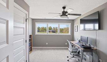 1908 Golfview Dr, Auburn, IN 46706