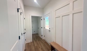 9009 Stonewall Rd, Appomattox, VA 24522