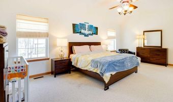 188 Algonquin Trl, Albrightsville, PA 18210