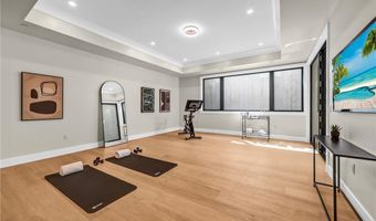 330 Arbolada Dr, Arcadia, CA 91006