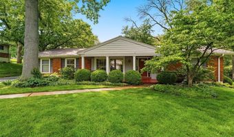 259 White Tree Ln, Ballwin, MO 63011
