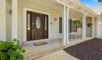 477 Redwood Forest Dr, Ballwin, MO 63021