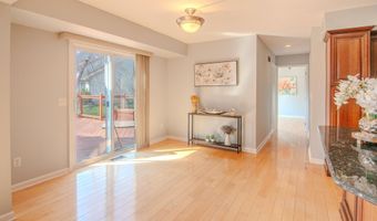 1848 Harley Dr, Ann Arbor, MI 48103